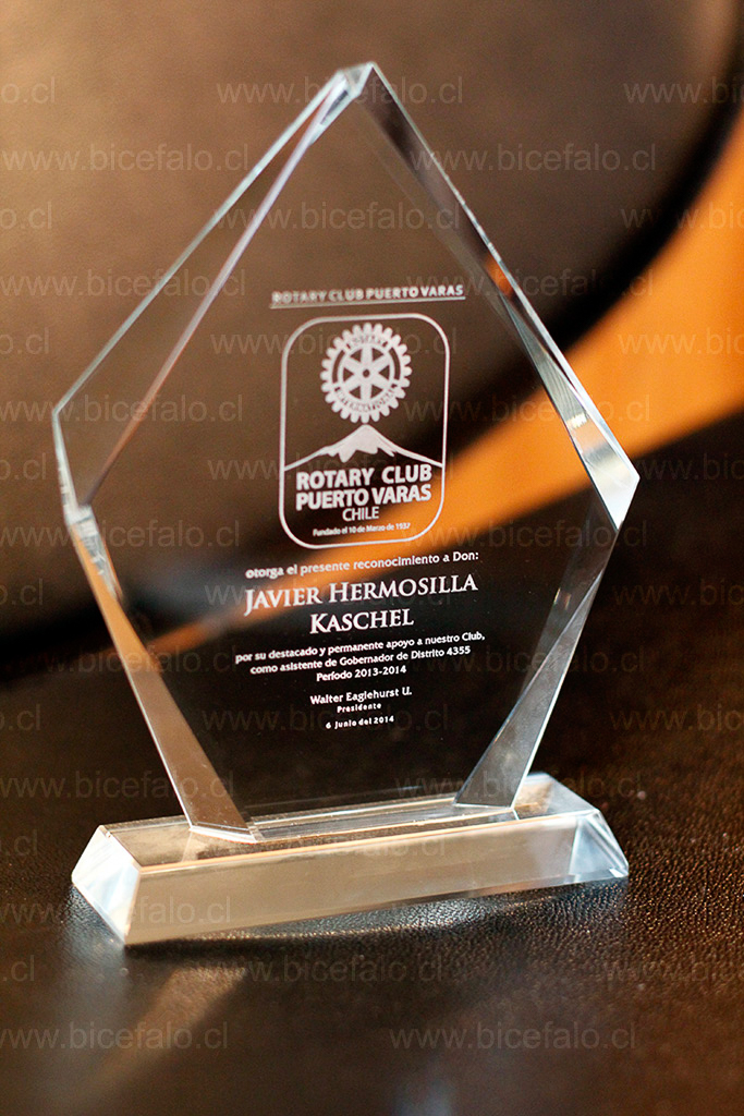 trofeo cristal prisma