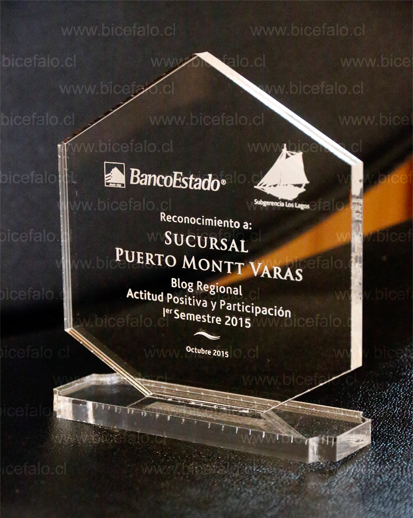 Trofeo acrilico