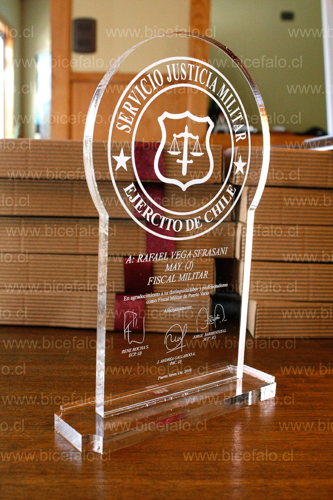 trofeo acrilico